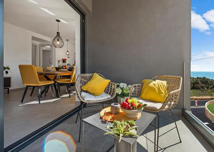 Skyline Two-bedroom With Balcony