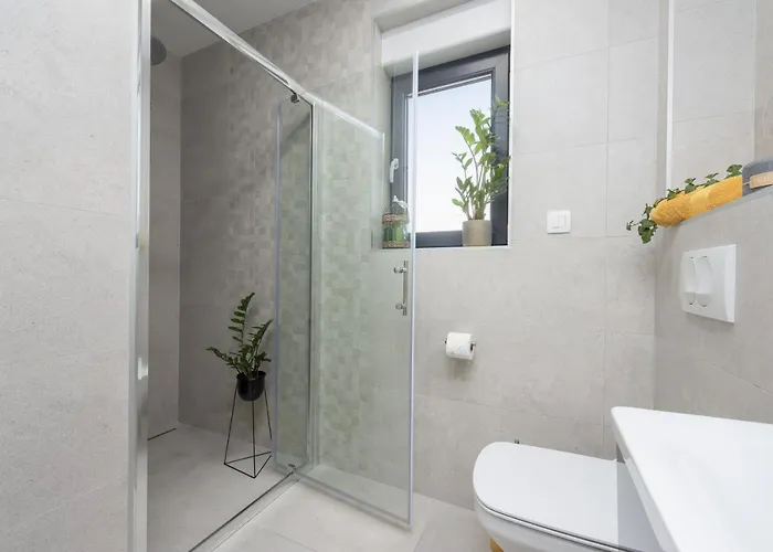 Skyline Two-bedroom With Balcony