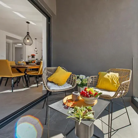 Skyline Two Bedroom With A Balcony
