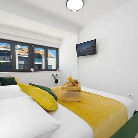 Апартаменты Skyline *