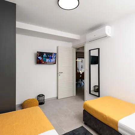 Skyline Two Bedroom With A Balcony