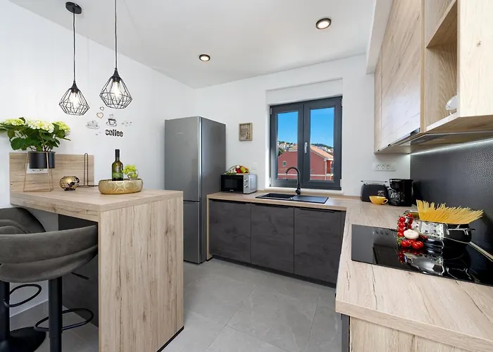 Apartamento Skyline Two-bedroom With Balcony